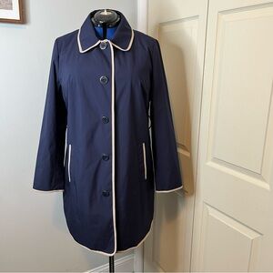 Dennis women coat  size L.        M